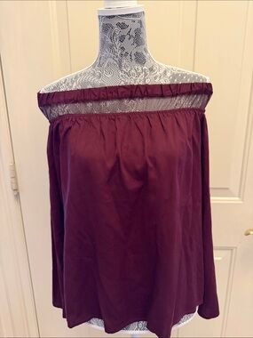 Rock & Republic off the shoulder top